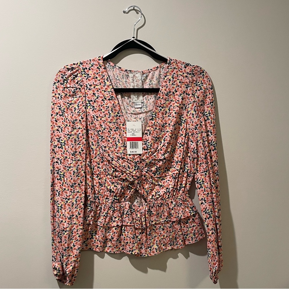 NWT Drygoods multicolored long sleeve top with cut out
